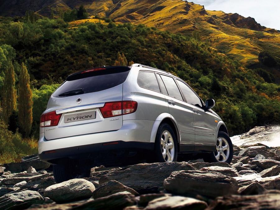  SsangYong Kyron 2007 года  (фото 12 из 16)
